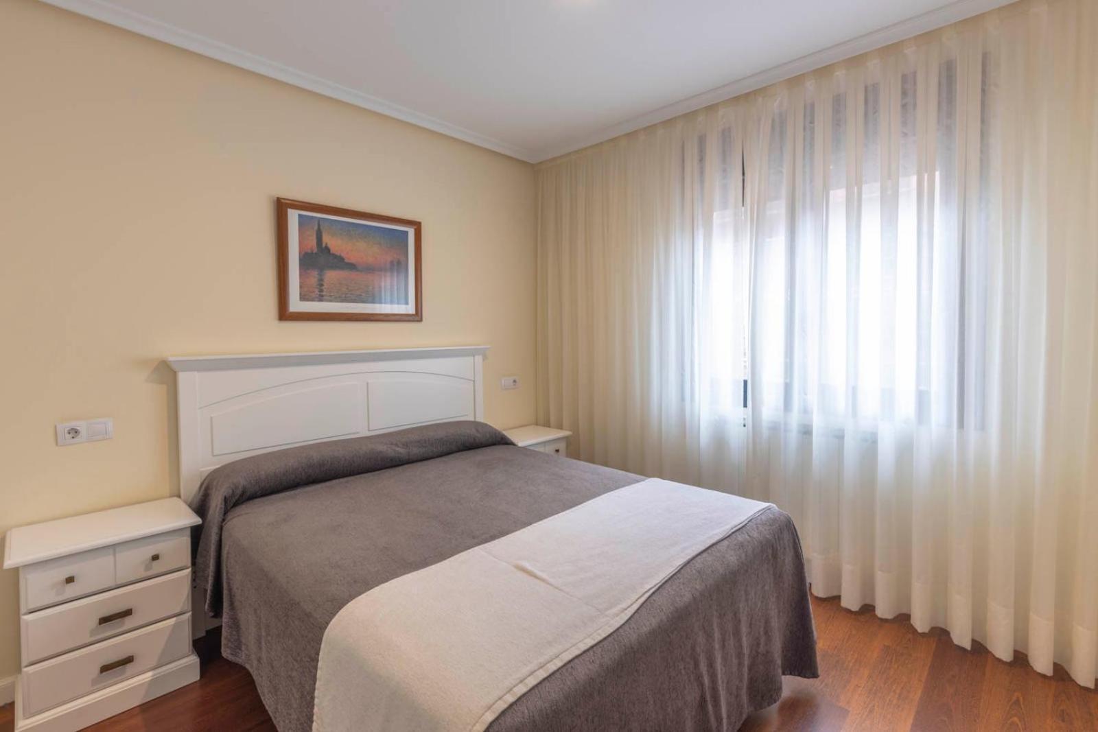 Apartamentos Verdemar Llanes Eksteriør bilde