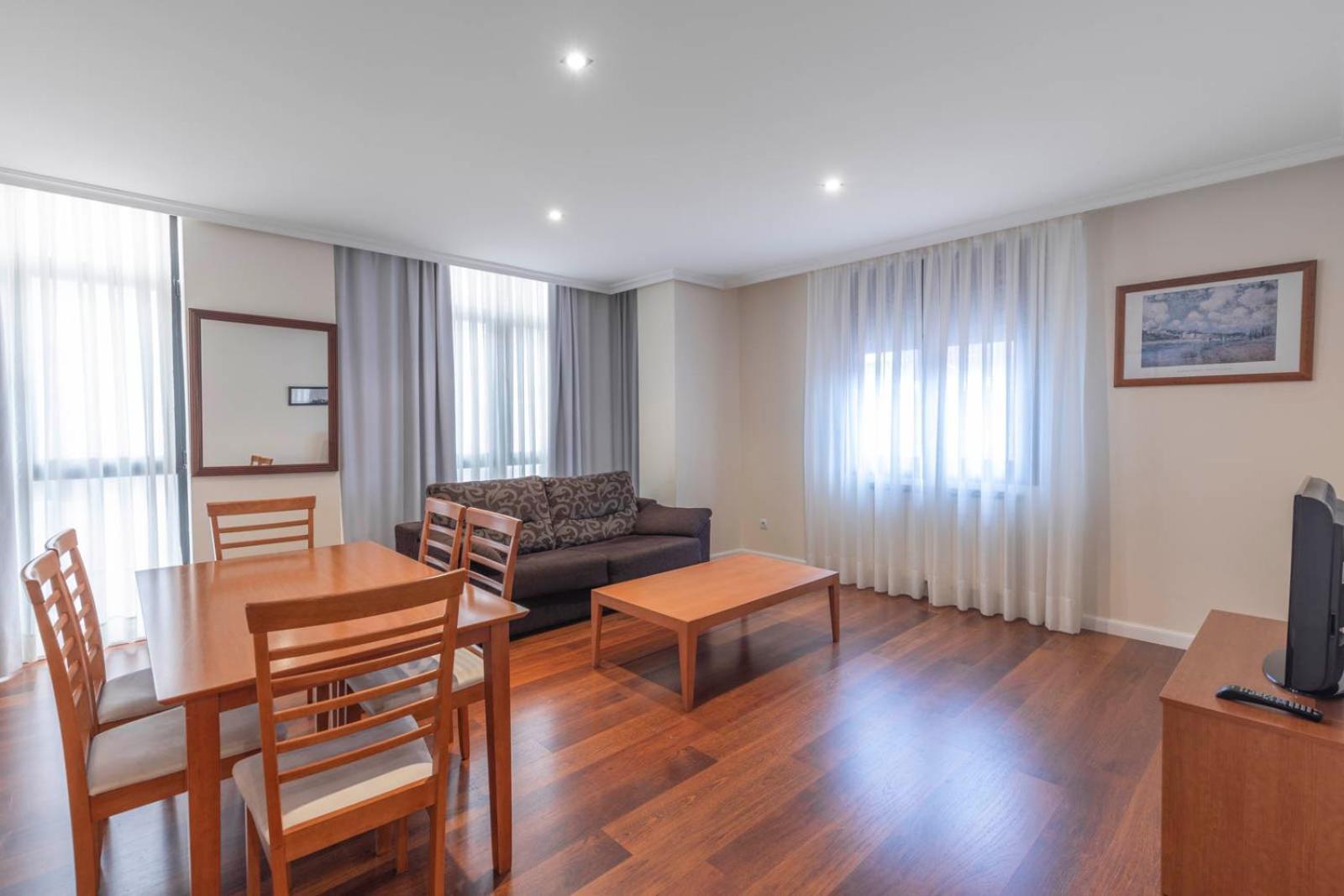 Apartamentos Verdemar Llanes Eksteriør bilde