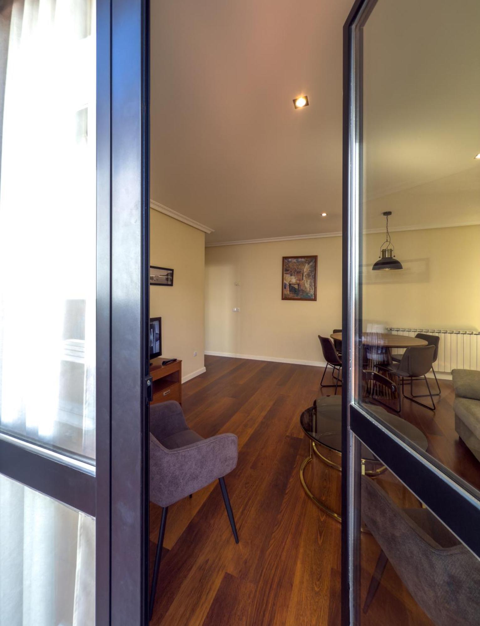 Apartamentos Verdemar Llanes Eksteriør bilde