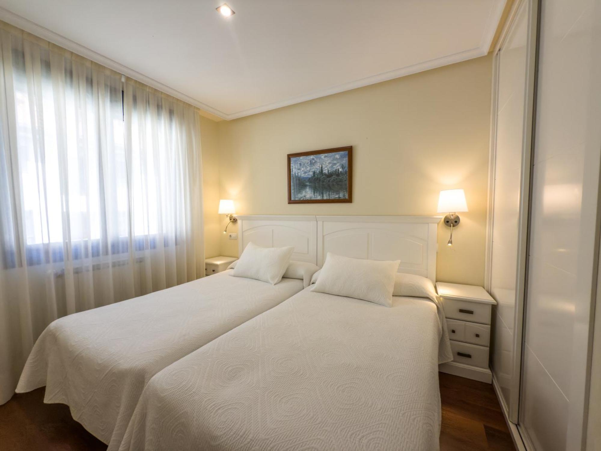 Apartamentos Verdemar Llanes Eksteriør bilde
